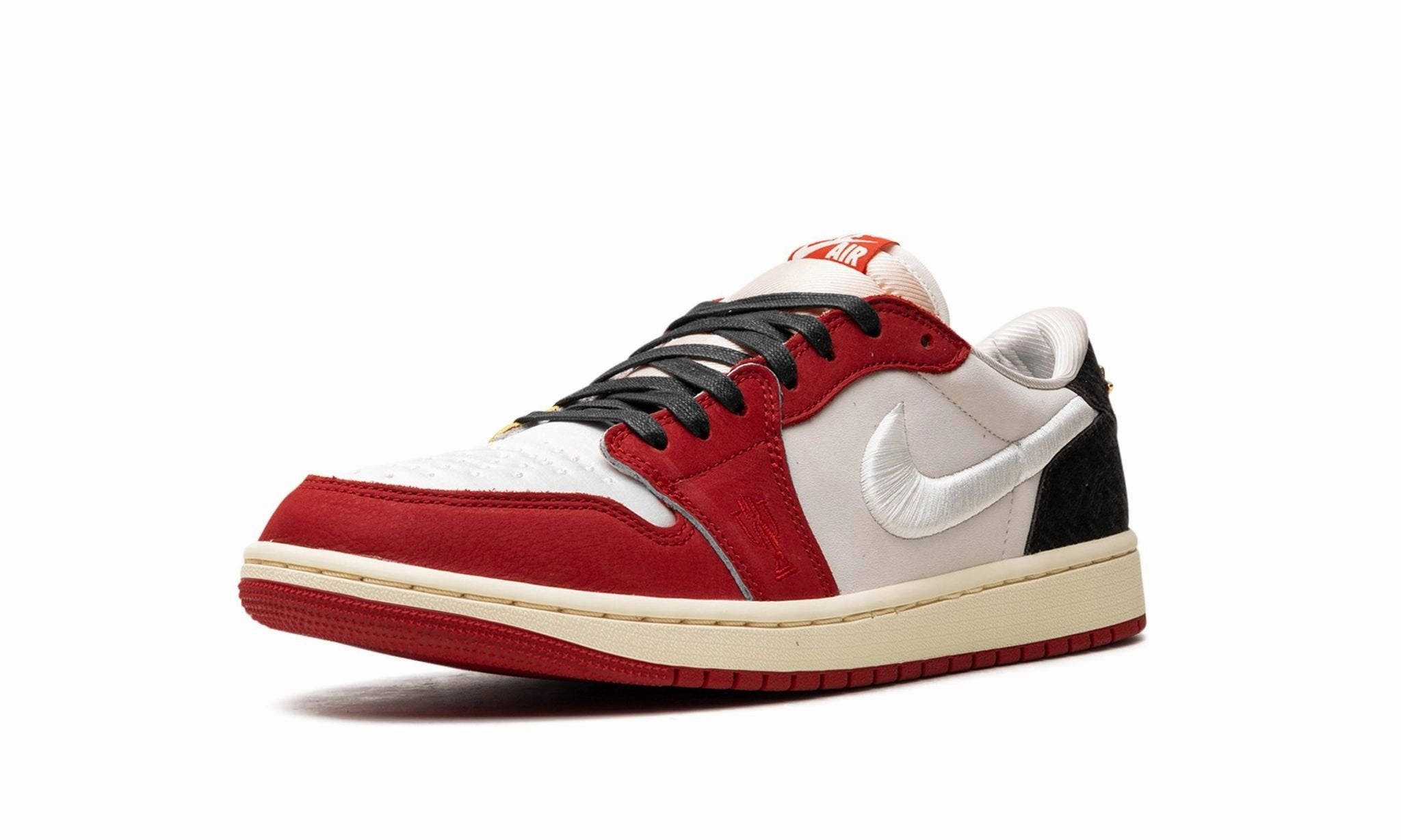 Trophy Room x Air Jordan 1 Retro Low OG SP 'Rookie Card - Home' Travel Flex