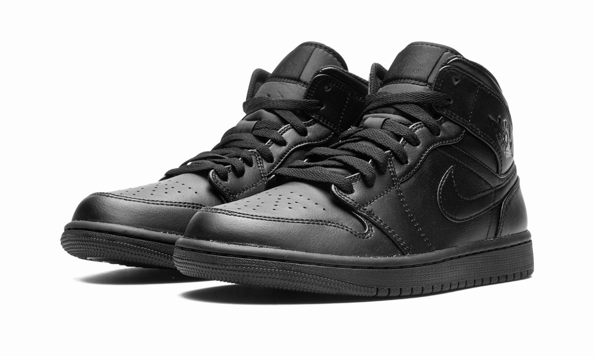 Ultra-soft wear Air Jordan 1 Mid 'Triple Black' 2022