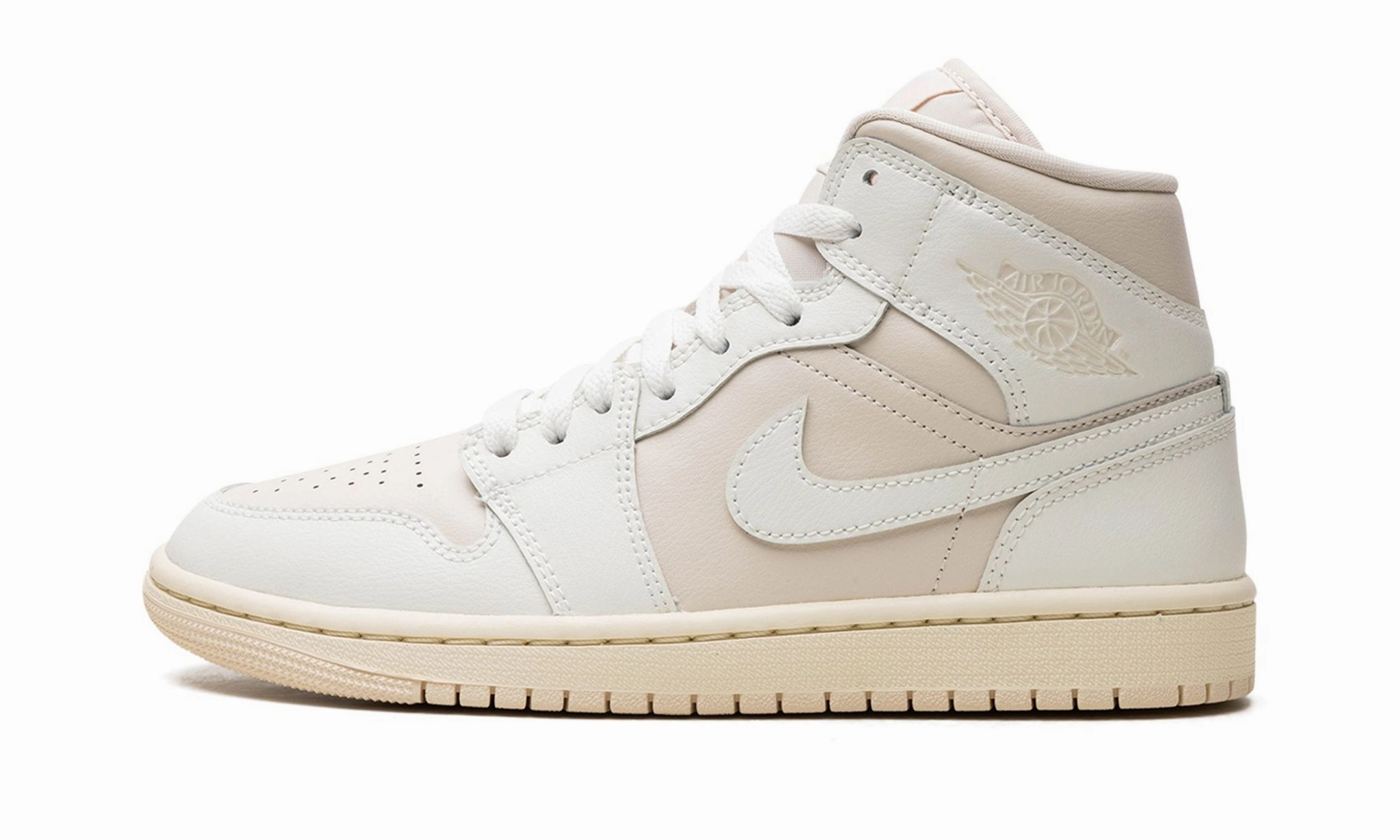 Urban Flex Wmns Air Jordan 1 Mid 'Legend Light Brown'