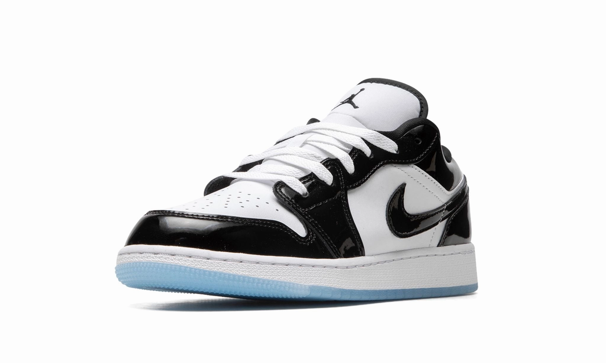 Urban Walk-Step-In Air Jordan 1 Low SE Concord (GS)