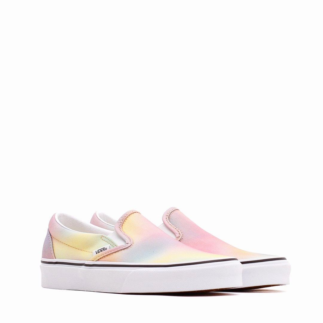 Vans Men UA Classic Slip-On Aura Shift VN0A4U38WGQ Flexible Midsole