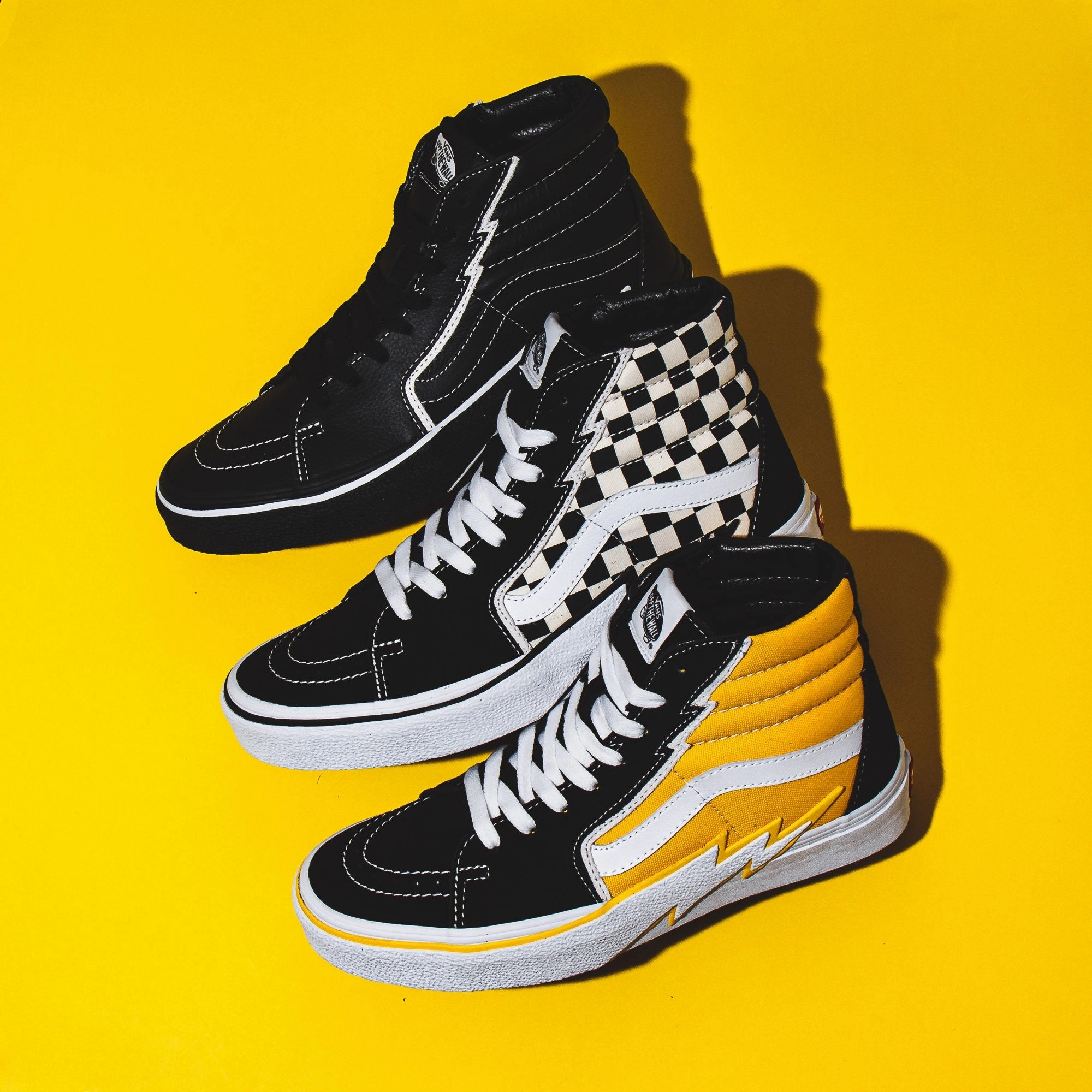 Versatile Fit Vans Men UA Sk8-Hi Bolt White VN0A5JIVA051