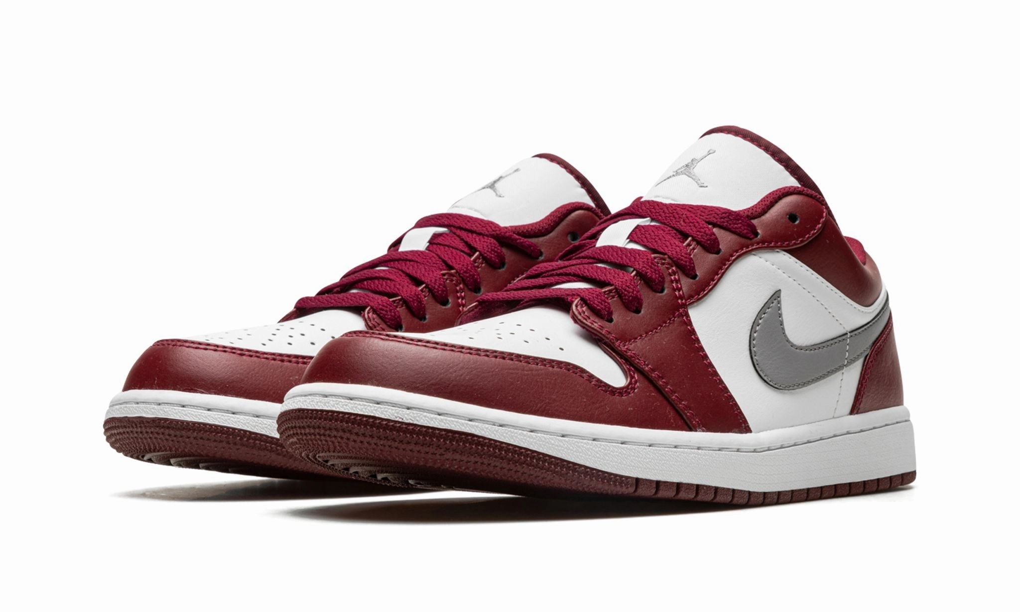 Versatile Wear Air Jordan 1 Low Bordeaux