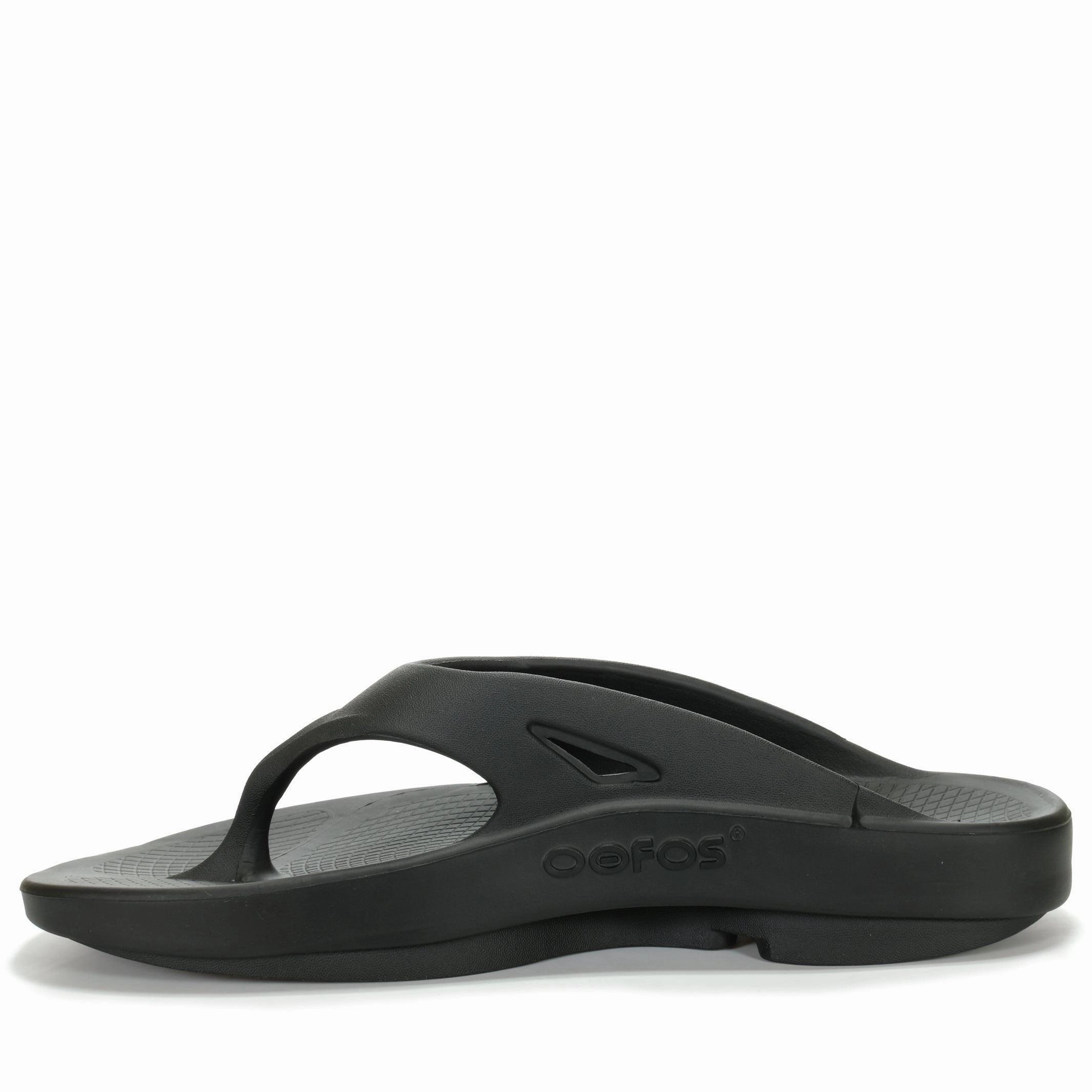 Walk Flow Oofos OOriginal Thong Black