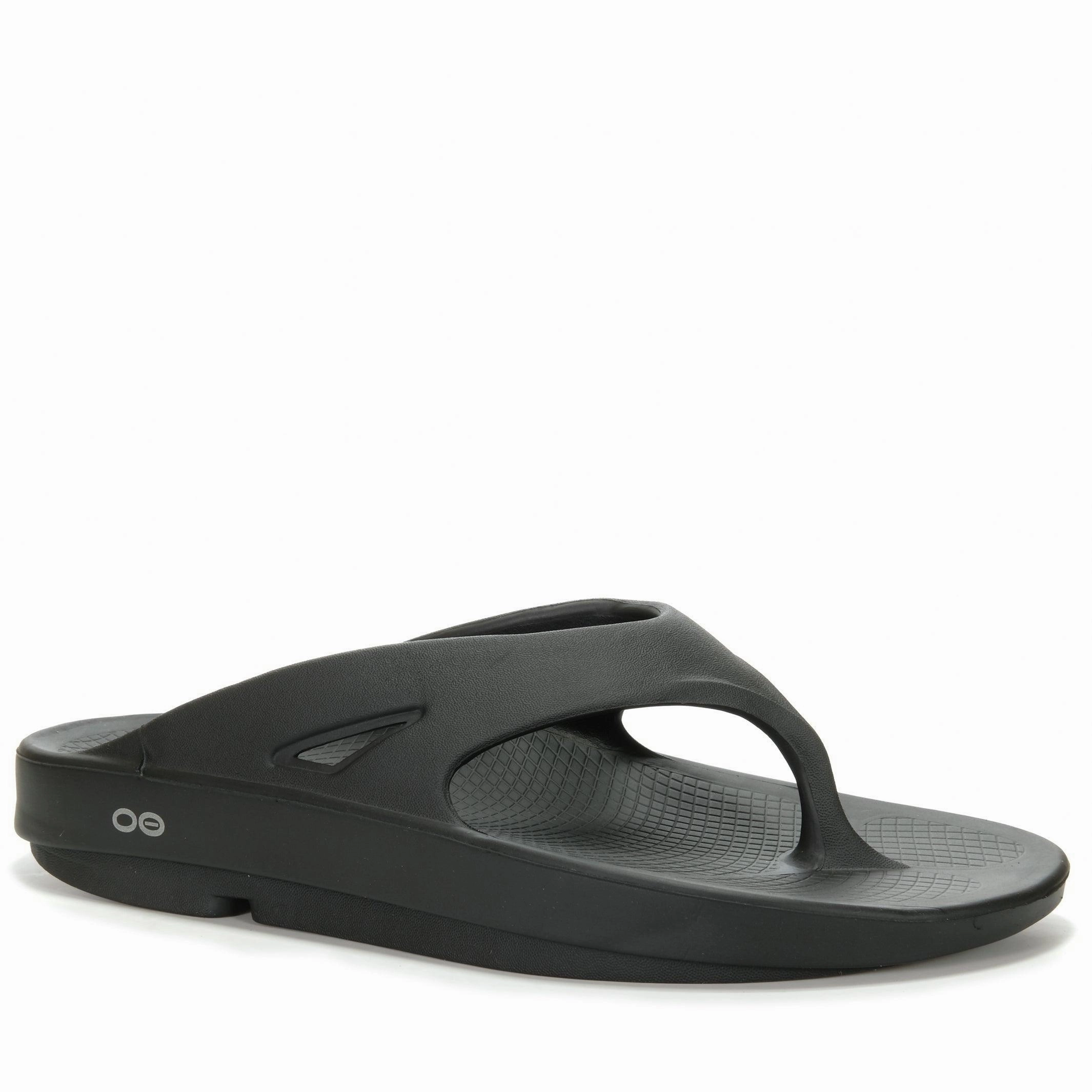 All-day outdoor comfort Oofos OOriginal Thong Black