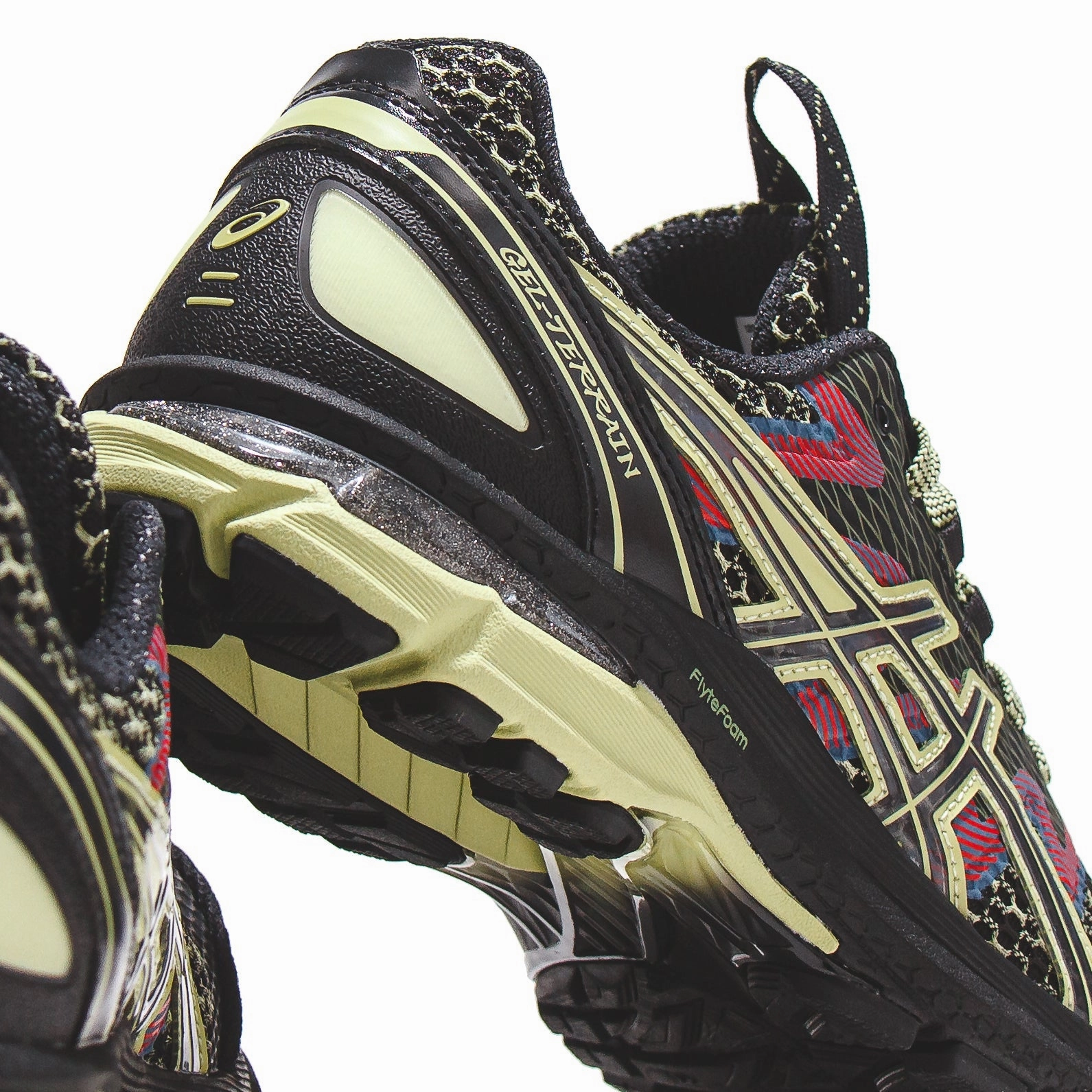 Walk Free Asics Men US4-S Gel-Terrain Black Neon Lime 1203A394-001