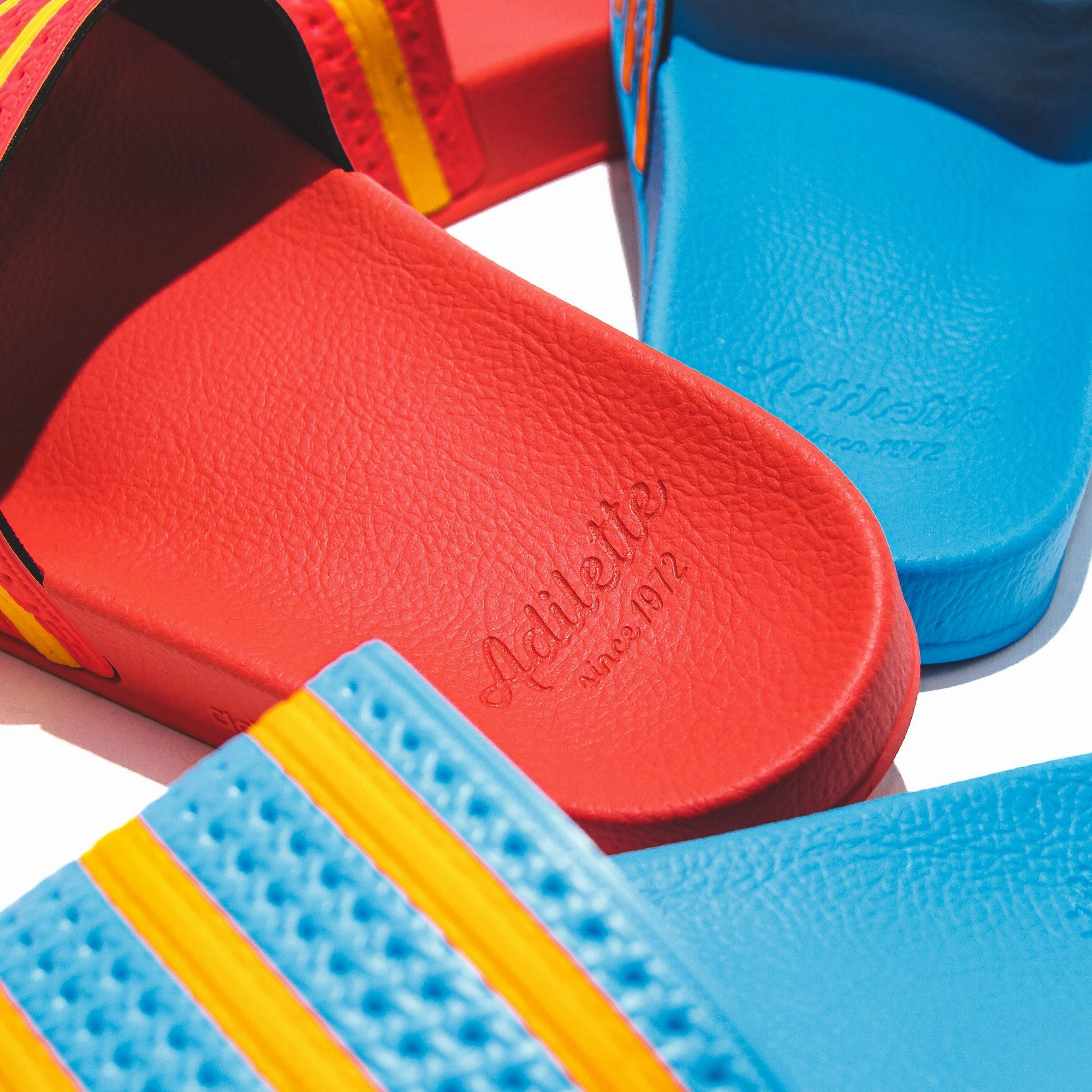 Walk Ready Adidas Originals Men Adilette Semi Turbo GY1319