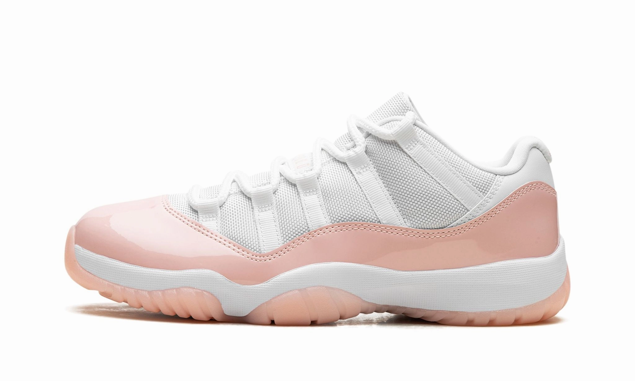 Wmns Air Jordan 11 Retro Low 'Legend Pink' Travel Walk-Step-In