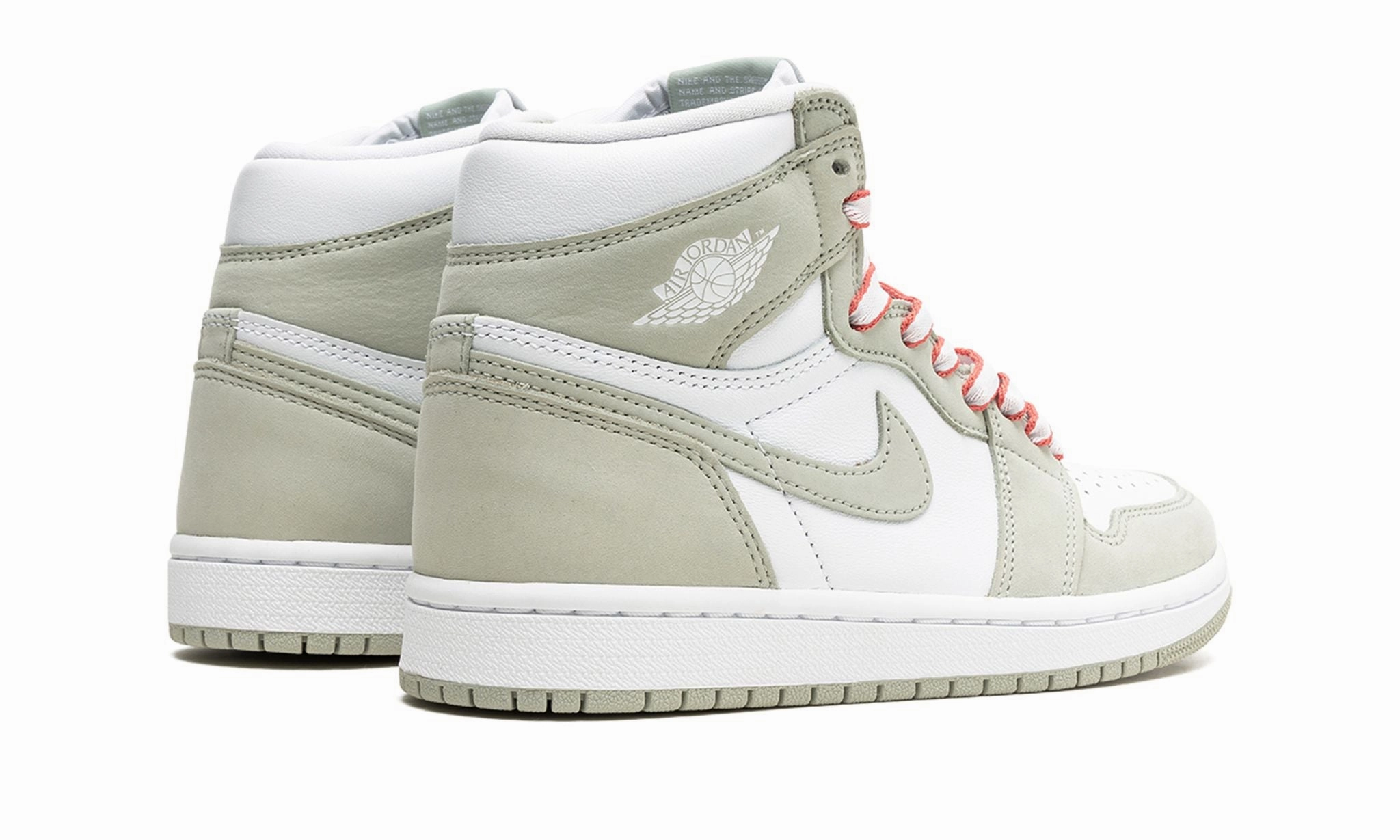 Wmns Air Jordan 1 High OG Seafoam Travel Ready