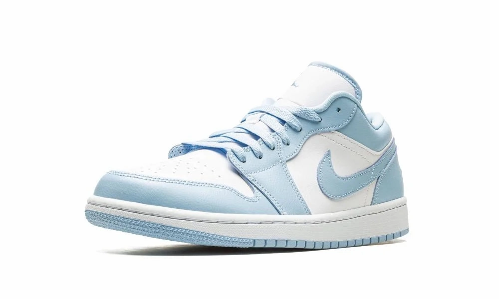 Wmns Air Jordan 1 Low Ice Blue Lightweight Step Comfort
