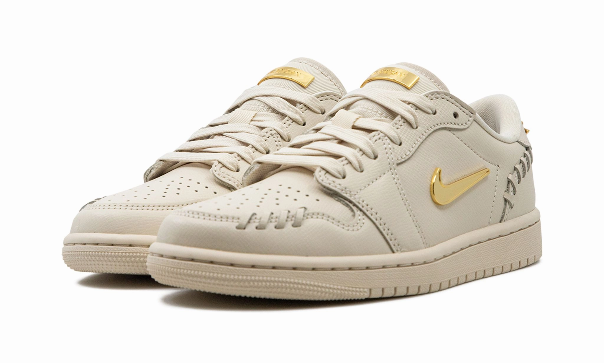 Wmns Air Jordan 1 Low Method of Make 'Legend Light Brown' Lightweight Comfort Foam