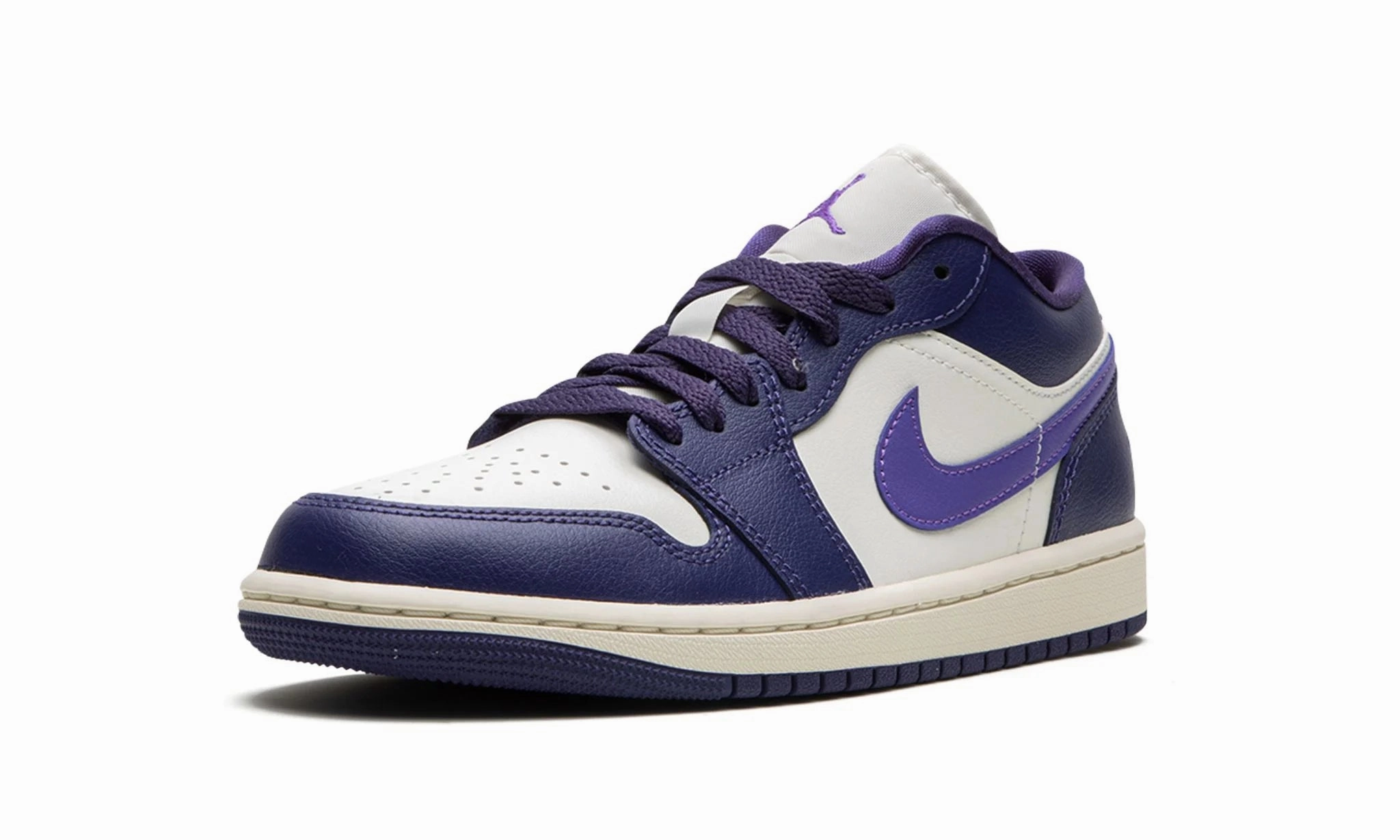 Wmns Air Jordan 1 Low Sky J Purple Fresh Comfort
