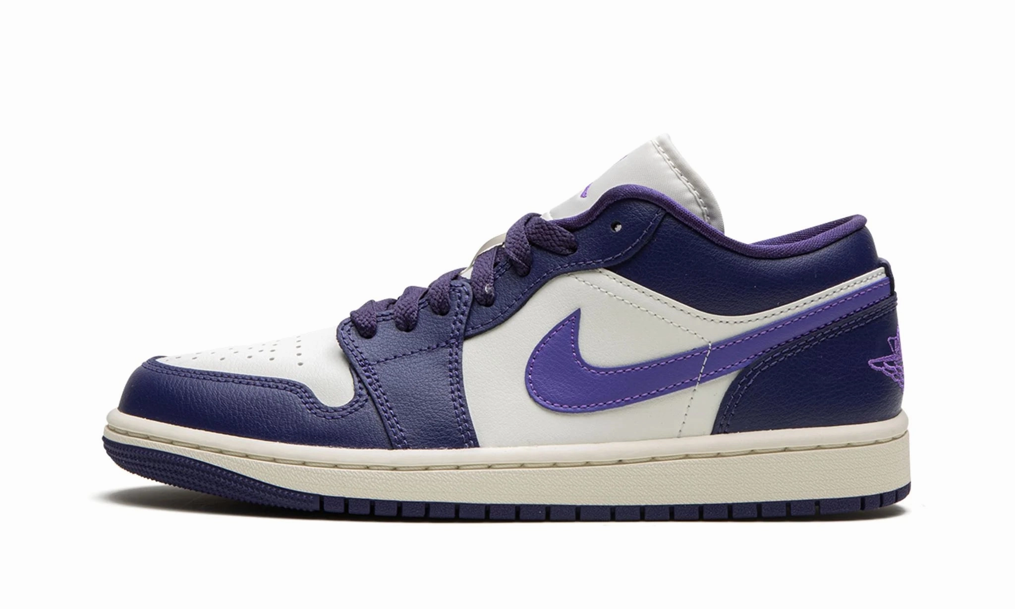 Wmns Air Jordan 1 Low Sky J Purple Cushioned Sole Fast Hike