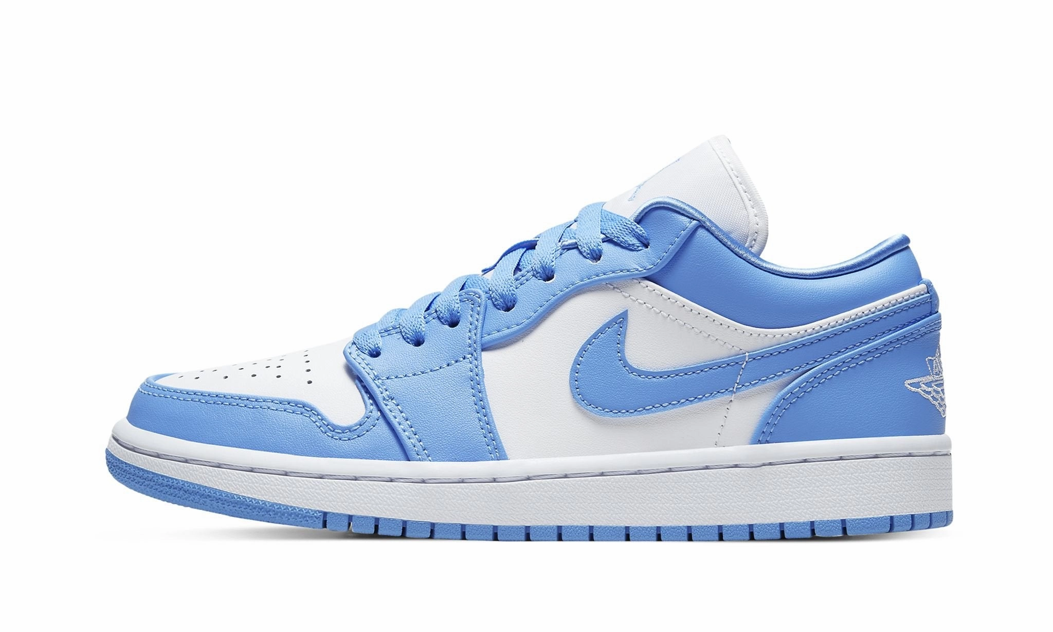 Wmns Air Jordan 1 Low University Blue / UNC Business casual