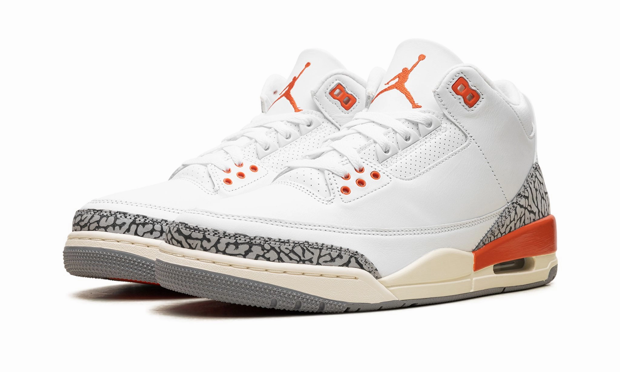 Wmns Air Jordan 3 Retro 'Georgia Peach' Good Balance