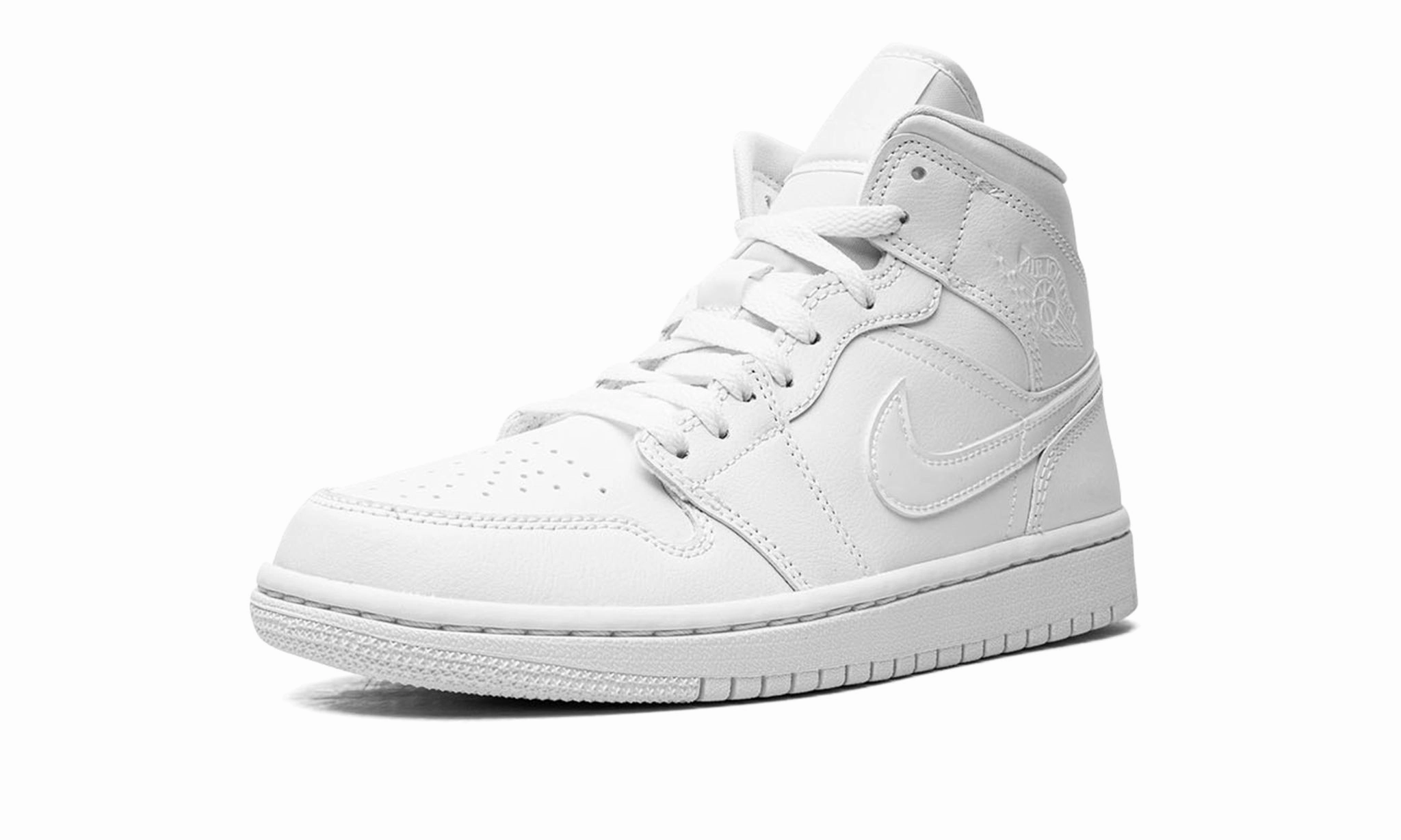 Wmns Air Jordan Mid 'Triple White' 2022 Lightweight Street Form