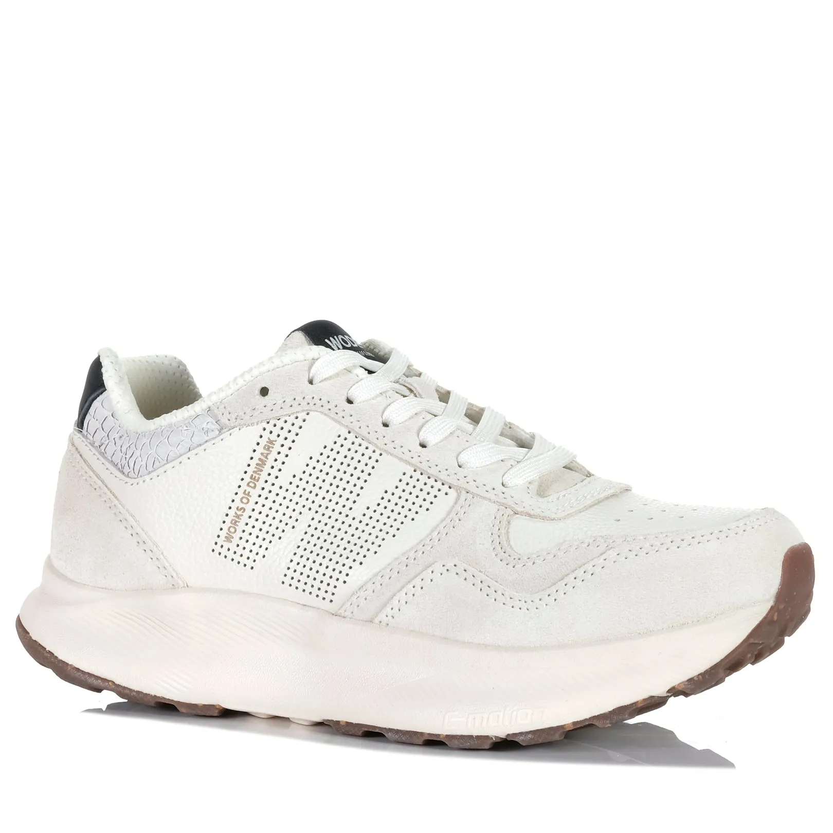 Woden Mathilde Runner Blanc De Blanc Soft Lining Boosted look